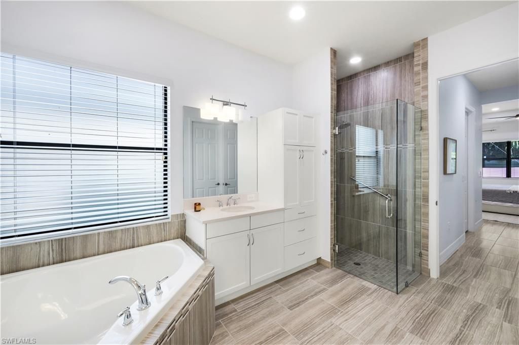 13836 Luna Dr, Naples, FL 34109 Photo
