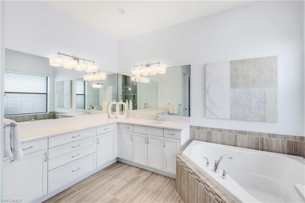 13836 Luna Dr, Naples, FL 34109 Photo