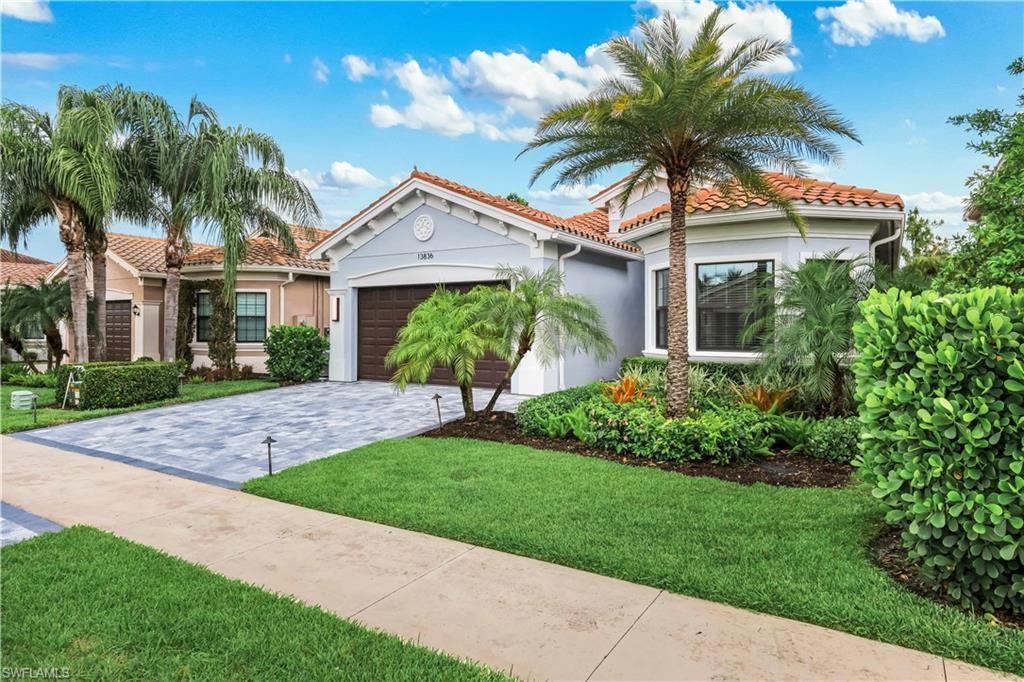 13836 Luna Dr, Naples, FL 34109 Photo
