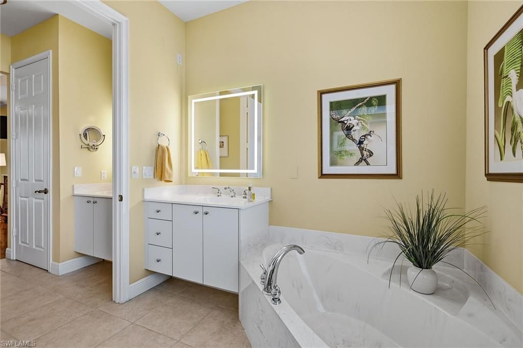 1036 Admiralty Ct, Marco Island, FL 34145 Photo
