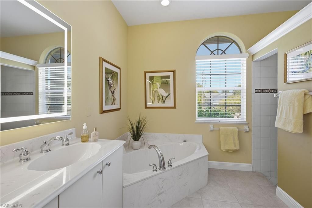 1036 Admiralty Ct, Marco Island, FL 34145 Photo