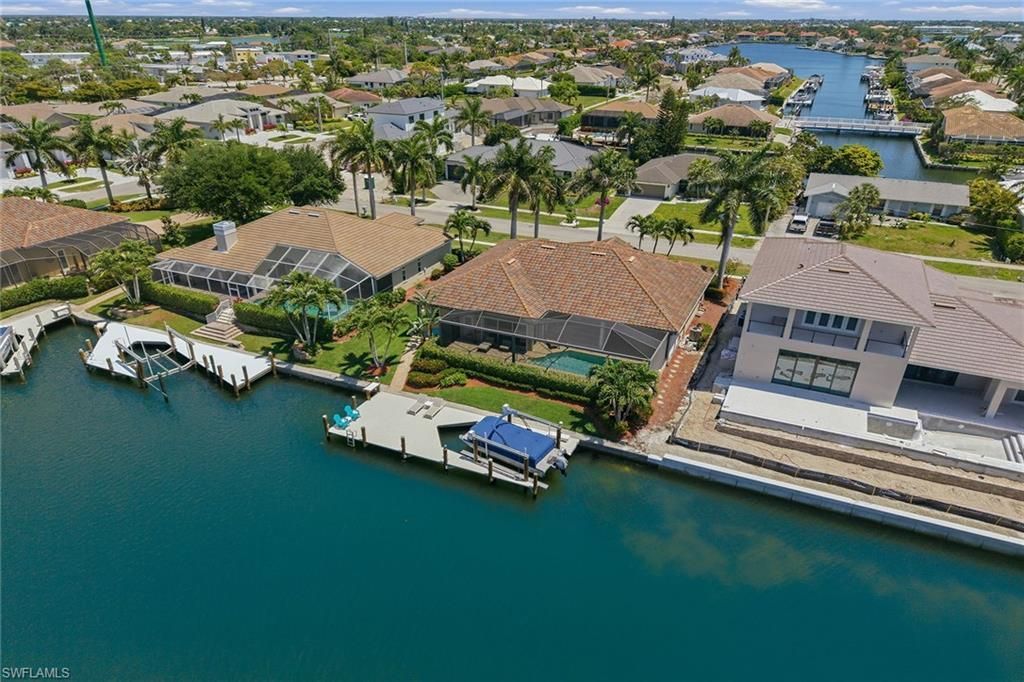 1036 Admiralty Ct, Marco Island, FL 34145 Photo