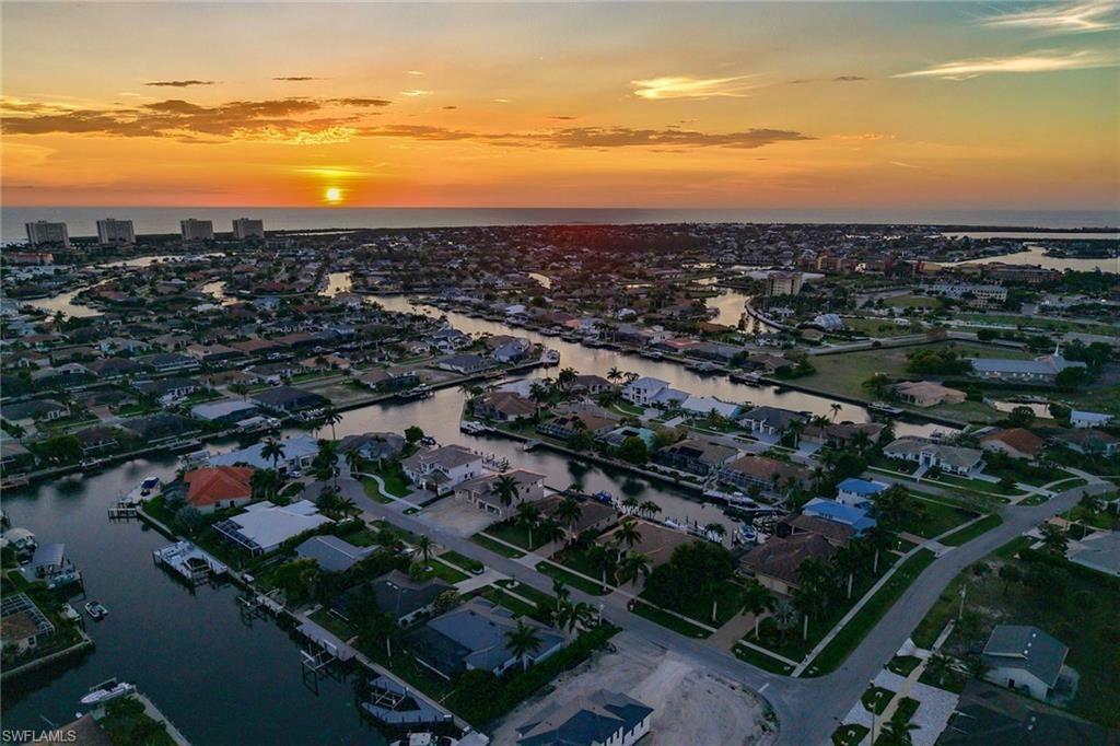 1036 Admiralty Ct, Marco Island, FL 34145 Photo