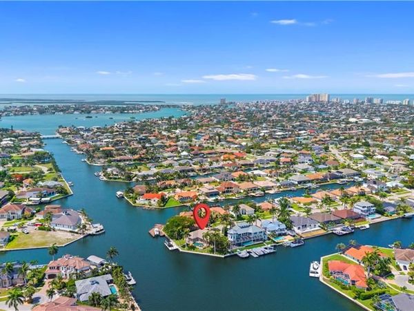 1688 Villa CT , MARCO ISLAND, FL 34145