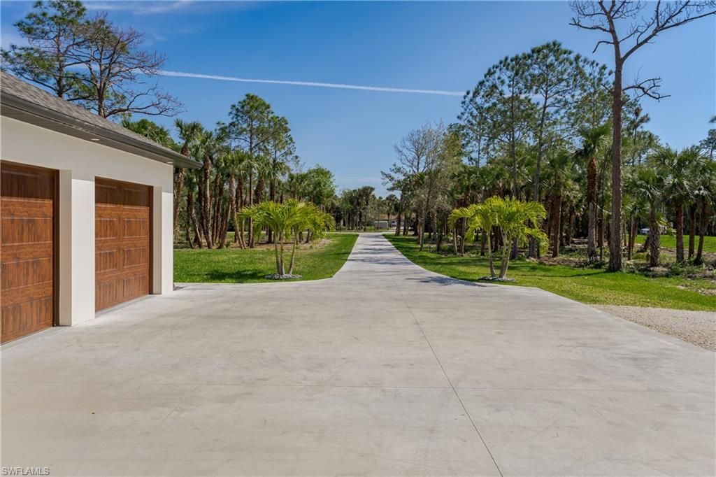 167 9th St Sw, Naples, FL 34117 Photo