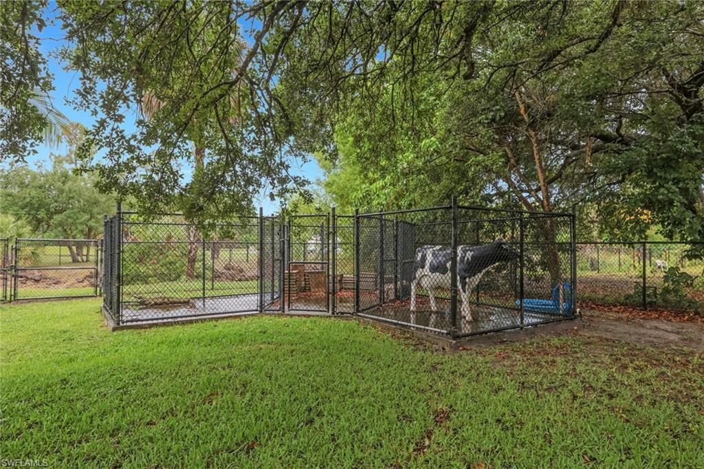 6020 Green Blvd, Naples, FL 34116 Photo
