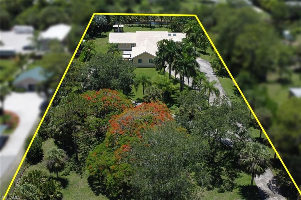 6020 Green Blvd, Naples, FL 34116 Photo