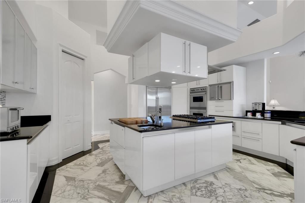 6020 Green Blvd, Naples, FL 34116 Photo