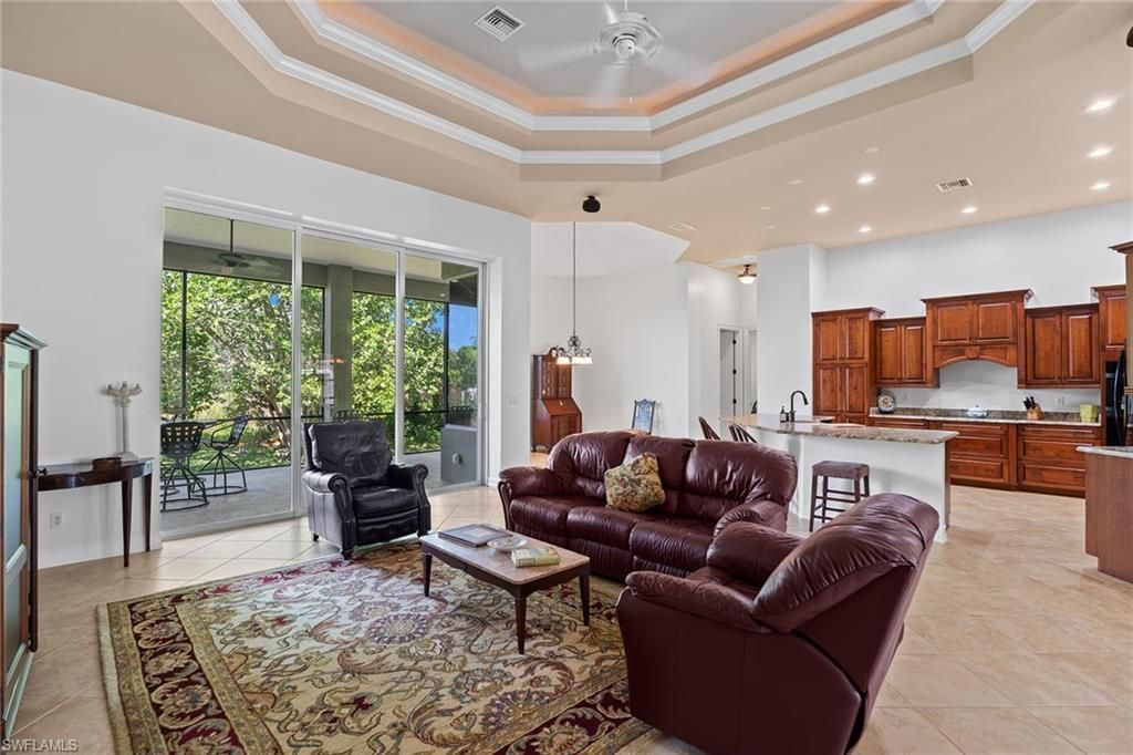 61 Constitution Dr, Naples, FL 34112 Photo