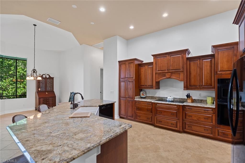 61 Constitution Dr, Naples, FL 34112 Photo