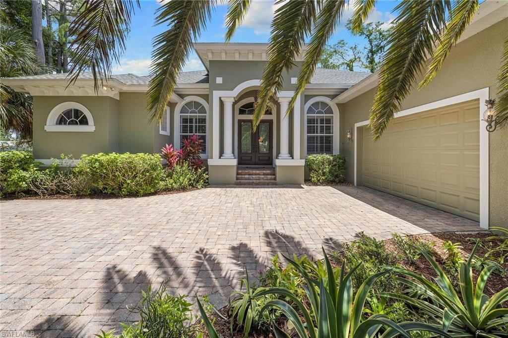 61 Constitution Dr, Naples, FL 34112 Photo