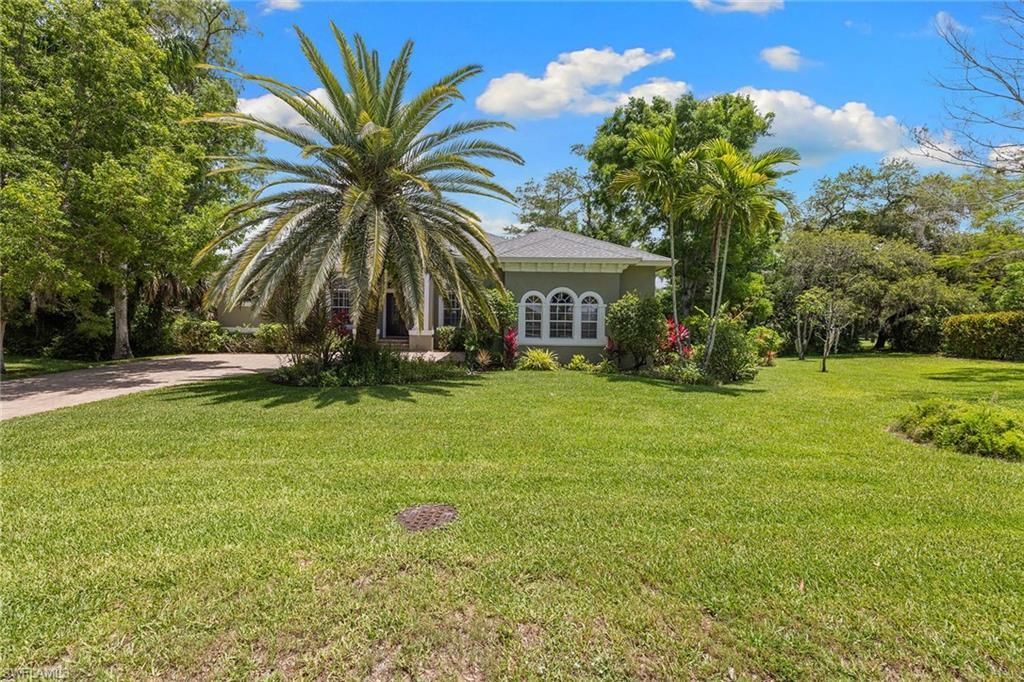 61 Constitution Dr, Naples, FL 34112 Photo
