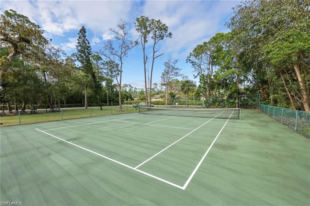 5685 Whitaker Rd , Unit 202, Naples, FL 34112 Photo