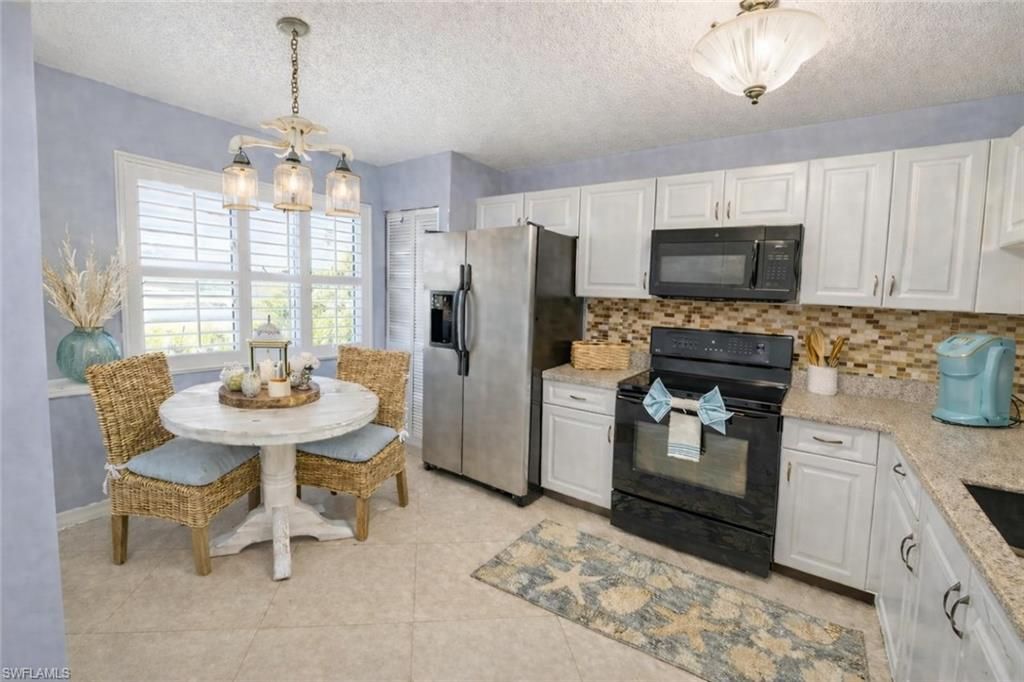 5685 Whitaker Rd , Unit 202, Naples, FL 34112 Photo