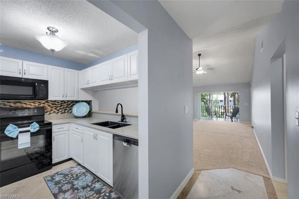 5685 Whitaker Rd , Unit 202, Naples, FL 34112 Photo