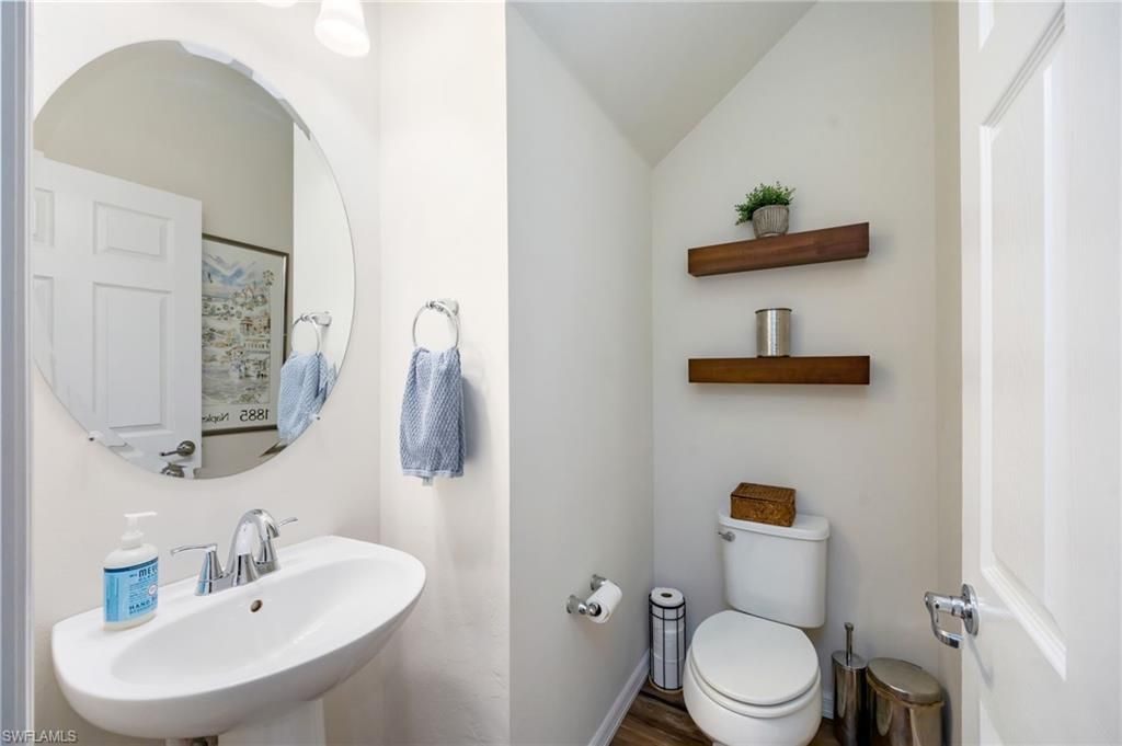 7186 Wilton Dr, Naples, FL 34109 Photo