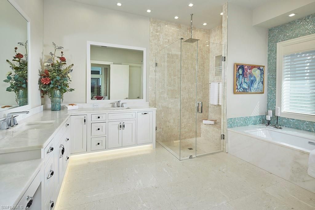 803 Shadow Lake Ln, Naples, FL 34108 Photo