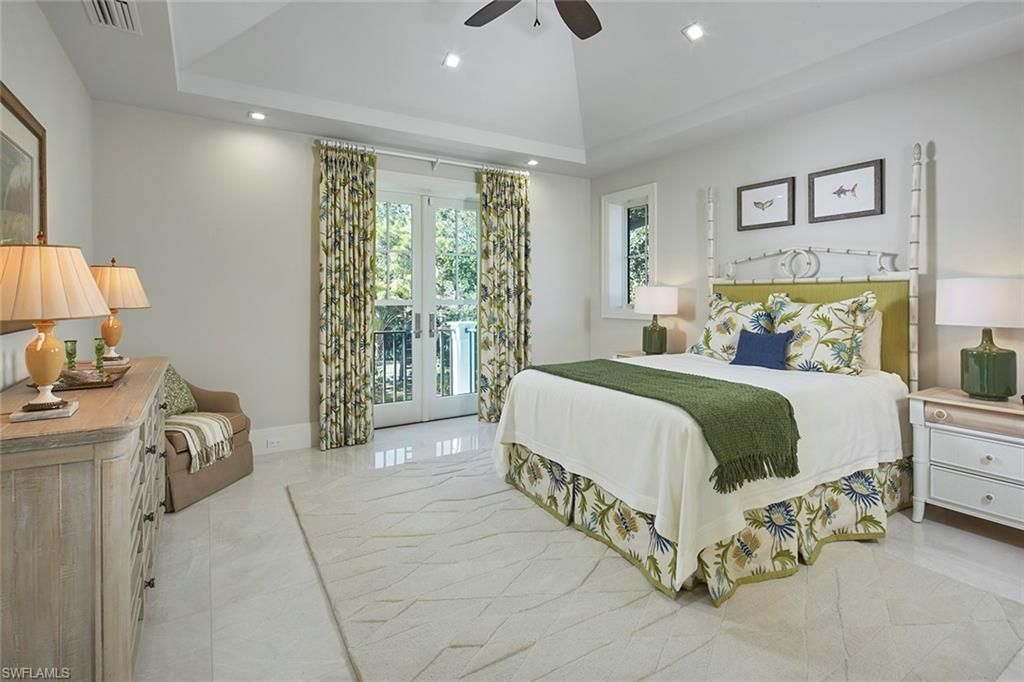 803 Shadow Lake Ln, Naples, FL 34108 Photo