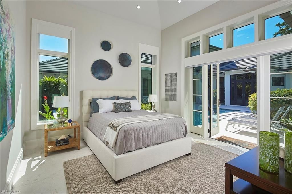 803 Shadow Lake Ln, Naples, FL 34108 Photo