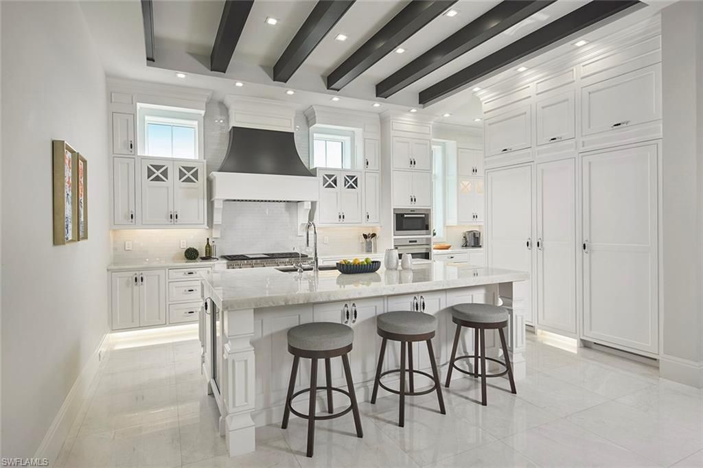803 Shadow Lake Ln, Naples, FL 34108 Photo