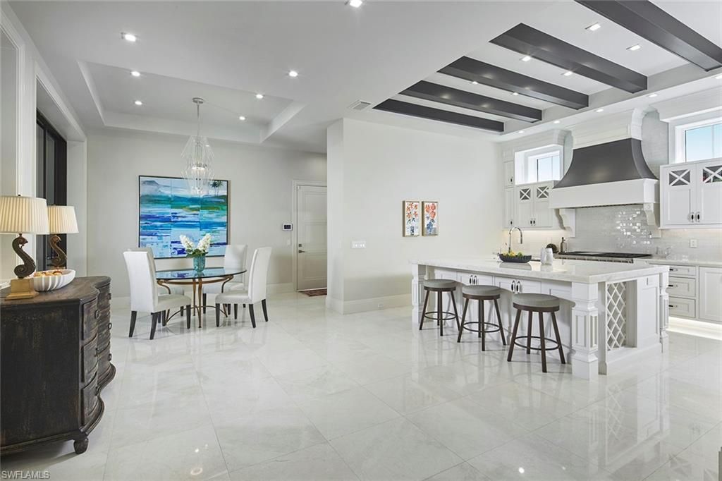803 Shadow Lake Ln, Naples, FL 34108 Photo