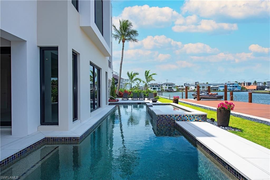 348 Seagull Ave , Naples, FL 34108 Photo