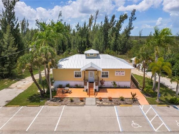 3640 SW Pine Island RD , CAPE CORAL, FL 33991