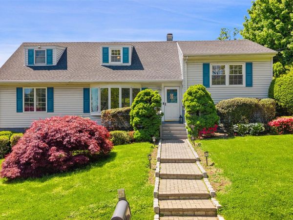 9 White Plains Avenue , West Harrison, NY 10604