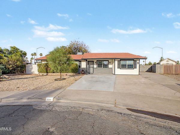 227 N WINTHROP Circle, Mesa, AZ 85213