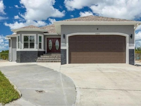 4885 E Riverside DR , FORT MYERS, FL 33905