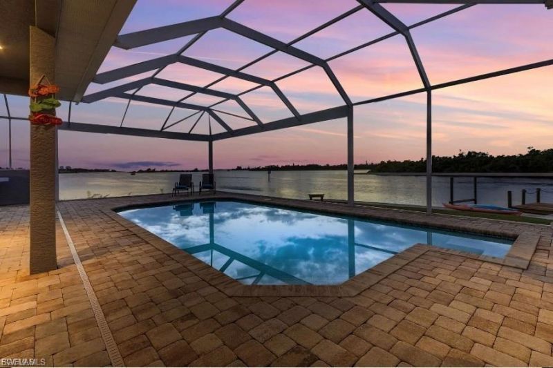 4885 E Riverside Dr , Fort Myers, FL 33905 Photo