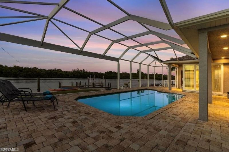 4885 E Riverside Dr , Fort Myers, FL 33905 Photo