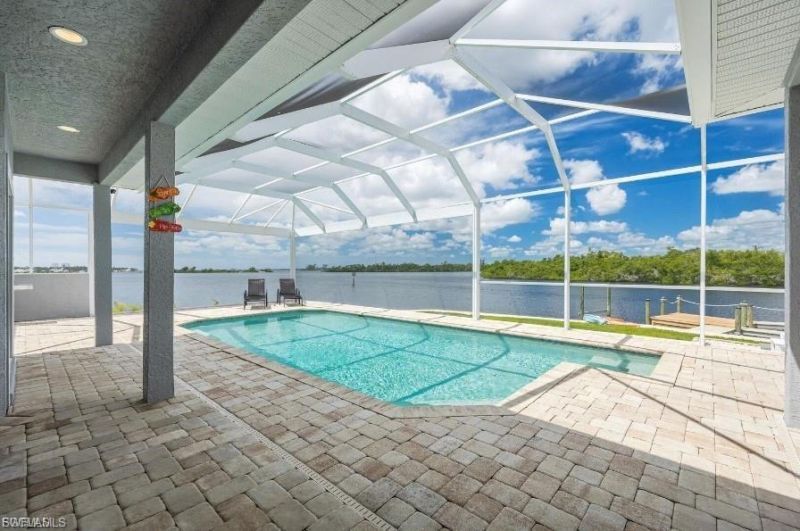 4885 E Riverside Dr , Fort Myers, FL 33905 Photo