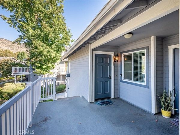 1756 Shady Oaks Ct, Azusa, CA 91702
