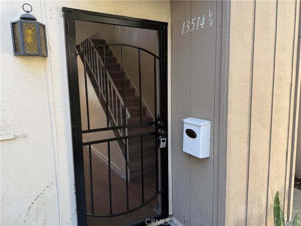 13514 1/4 Village, Cerritos, CA 90703