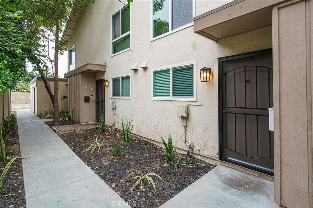 13514 1/4 Village, Cerritos, CA 90703 Main Photo