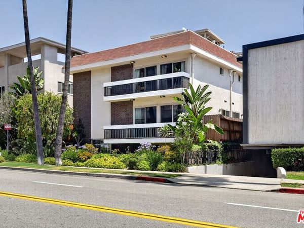 184 N Crescent Drive, Beverly Hills, CA 90210