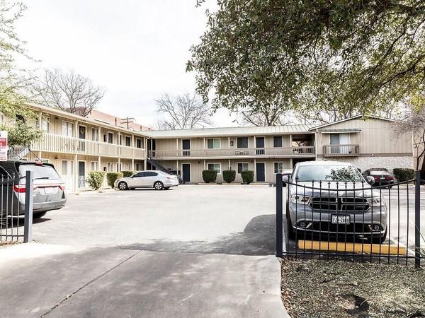 4209 Burnet RD , Unit 206, Austin, TX 78756