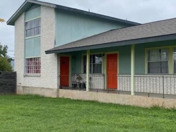 6900 Manor RD , Unit B, Austin, TX 78723