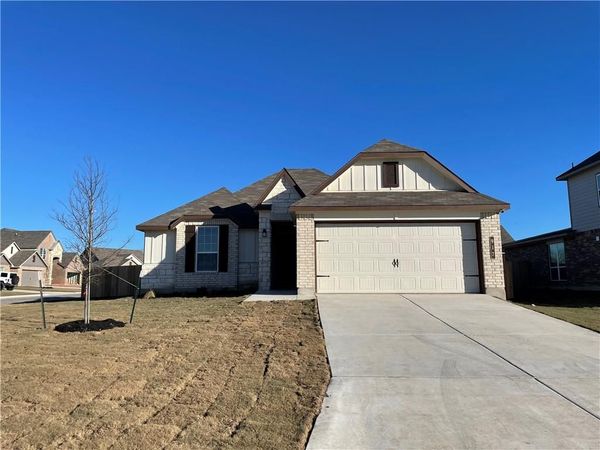 917 Hollyhock DR , Temple, TX 76502