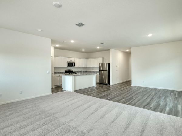 209 Stonebrook DR , Hutto, TX 78634