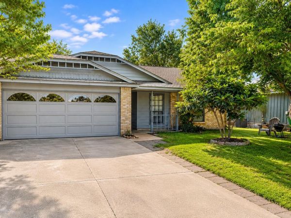 4102 Stonecroft , Austin, TX 78749