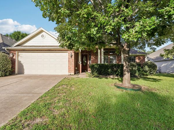 10028 Lisi Anne DR, Austin, TX 78717