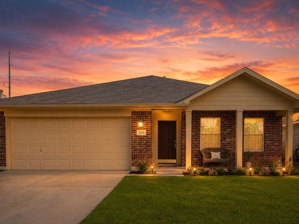 220 N Crossing TRL, Round Rock, TX 78665