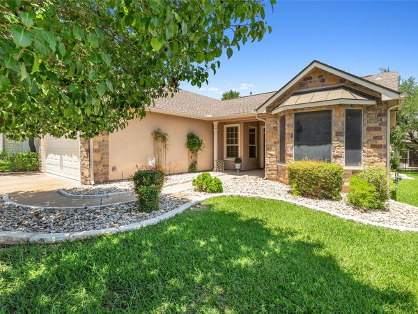 403 Dove Hollow TRL , Georgetown, TX 78633
