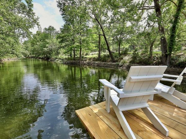 7000 McGregor LN , Dripping Springs, TX 78620