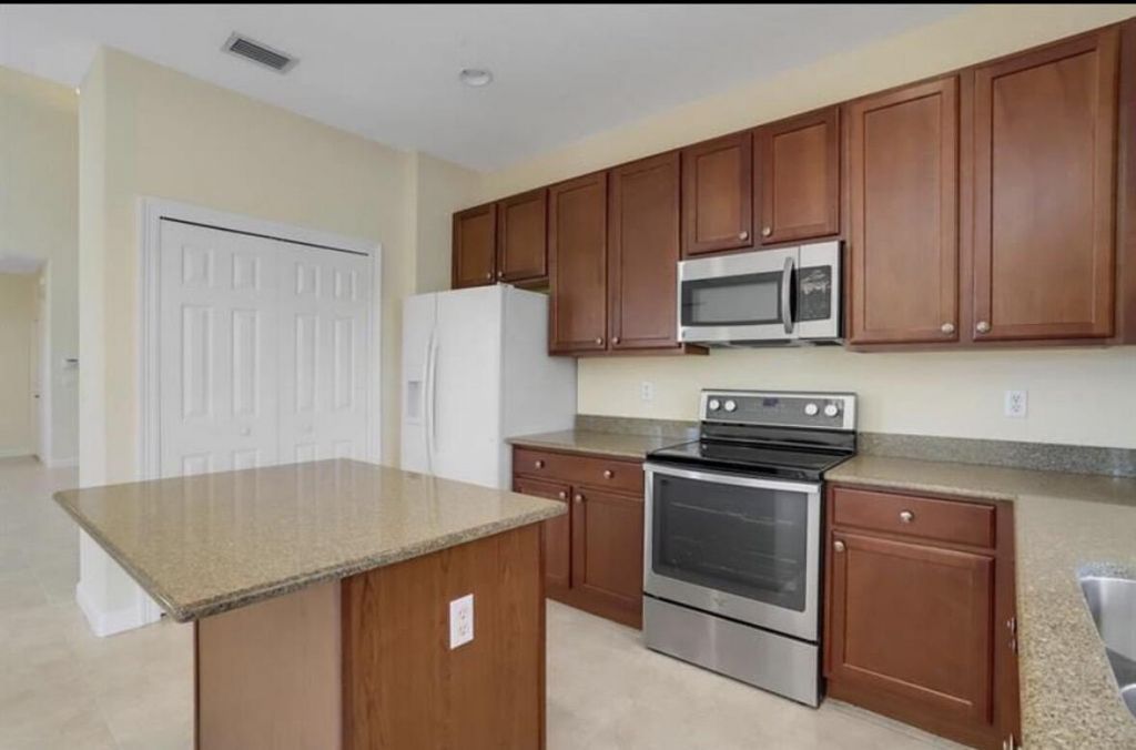 5888 SE Crooked Oak Avenue, Hobe Sound, FL 33455 Photo