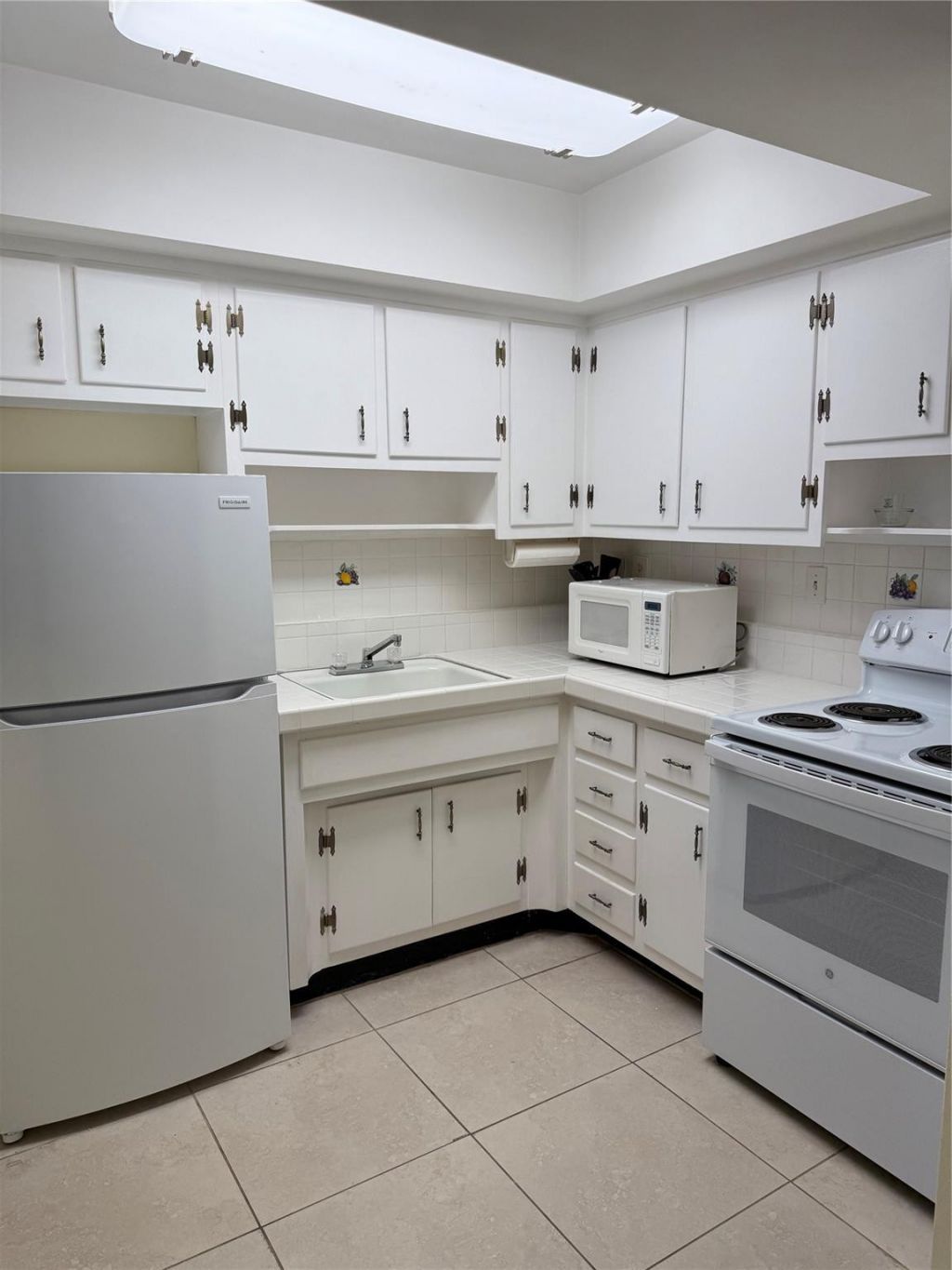 2841 NE 32nd Street, Unit 2, Fort Lauderdale, FL 33306 Photo
