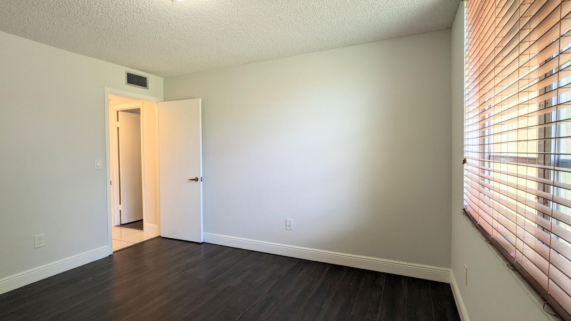 3253 Foxcroft Road, Unit 210, Miramar, FL 33025 Photo