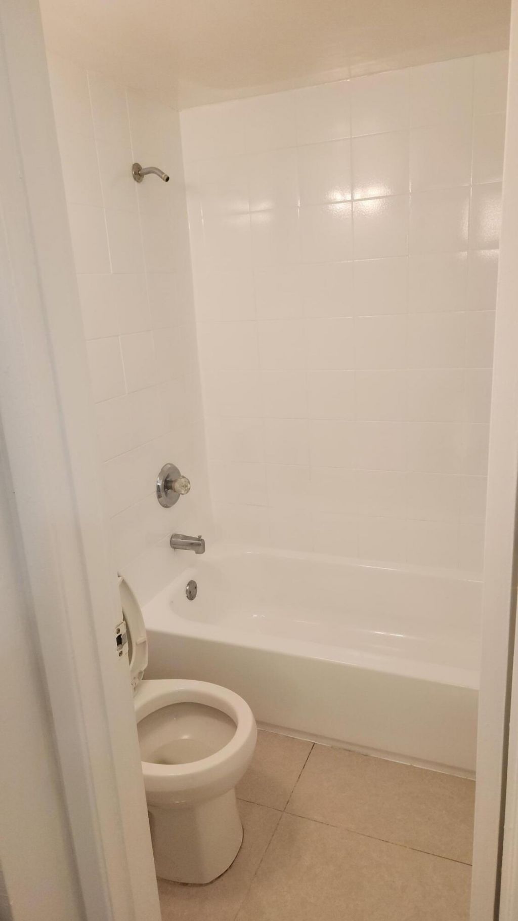 210 Fontainebleau Boulevard, Unit 311, Miami, FL 33172 Photo